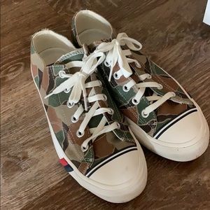 Men’s PRO-Keds Royal Lo Camo size 9